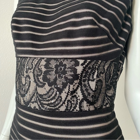 Striped Lace Sleeveless Tumpet Gown - Picture 10 of 13